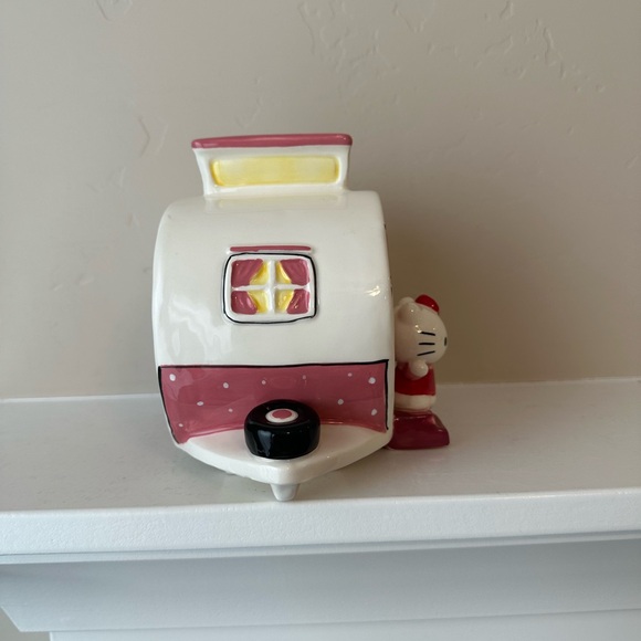 Blue Sky Clay works x Hello Kitty Retro Camper Figurine VHTF SOLD OUT - Picture 2 of 7
